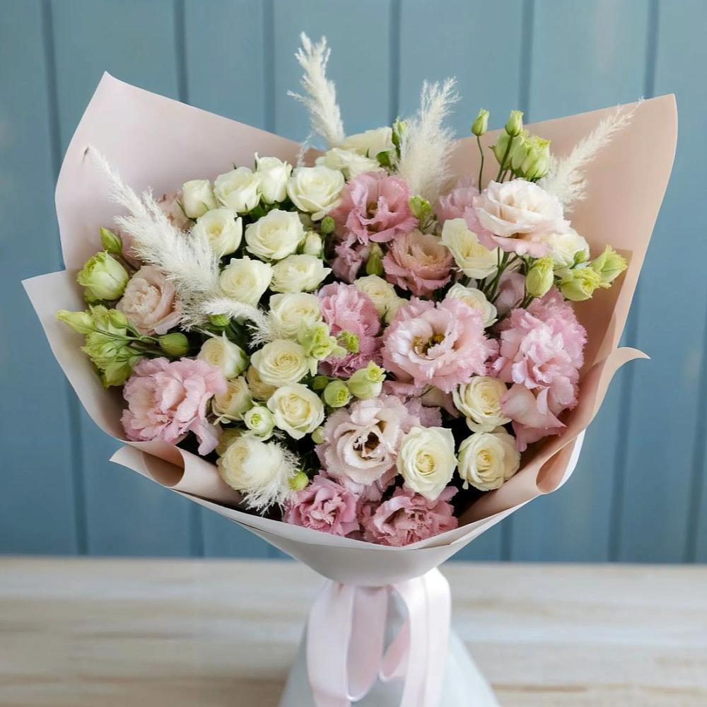 Букет цветов из: Альстромерии и Розы в Боринском