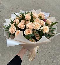 Букет Кремовые розы Латте в Боринском