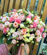 Букет цветов из:  Розы #REPLACE_PRED# Боринском
