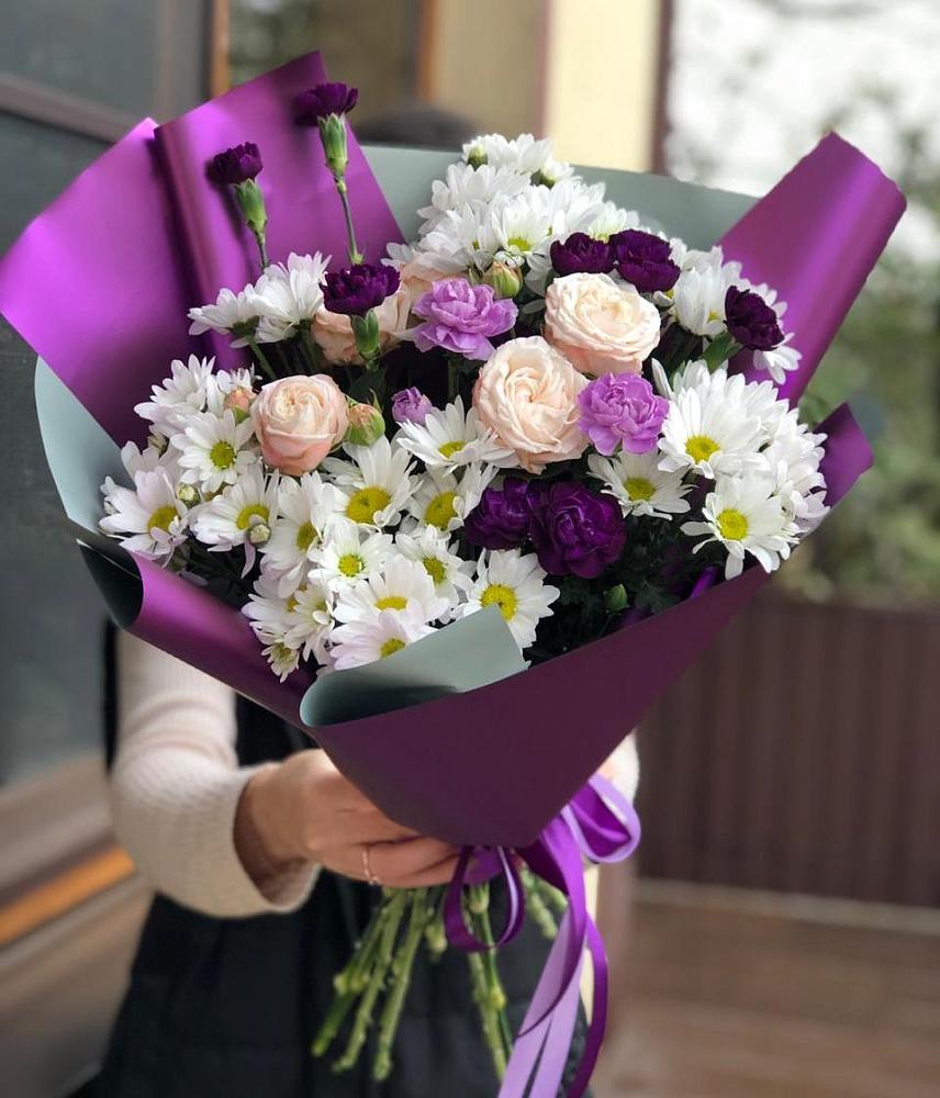 Букет цветов из: Хризантемы, Гвоздики и Розы в Боринском