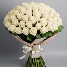 Букет 101 беля роза Белоснежка в Боринском
