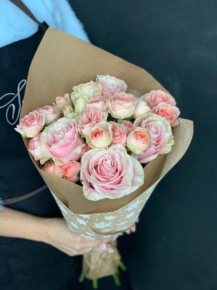 Букет цветов из: Хризантемы и Розы в Боринском