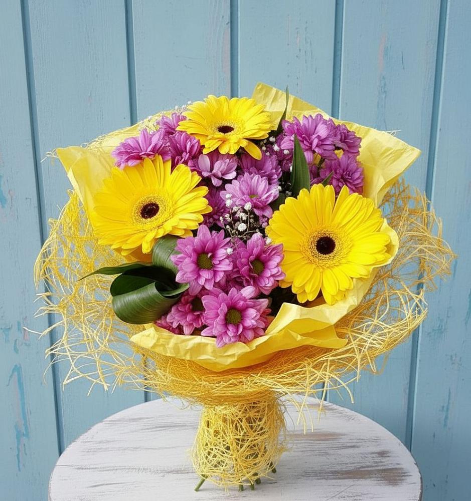 Букет цветов из: Хризантемы и Герберы в Боринском