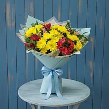 Букет цветов из:  Альстромерии и Хризантемы в Боринском