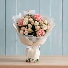 Букет цветов из:  Розы в Боринском