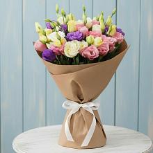 Букет цветов из:  Лизиантусы в Боринском