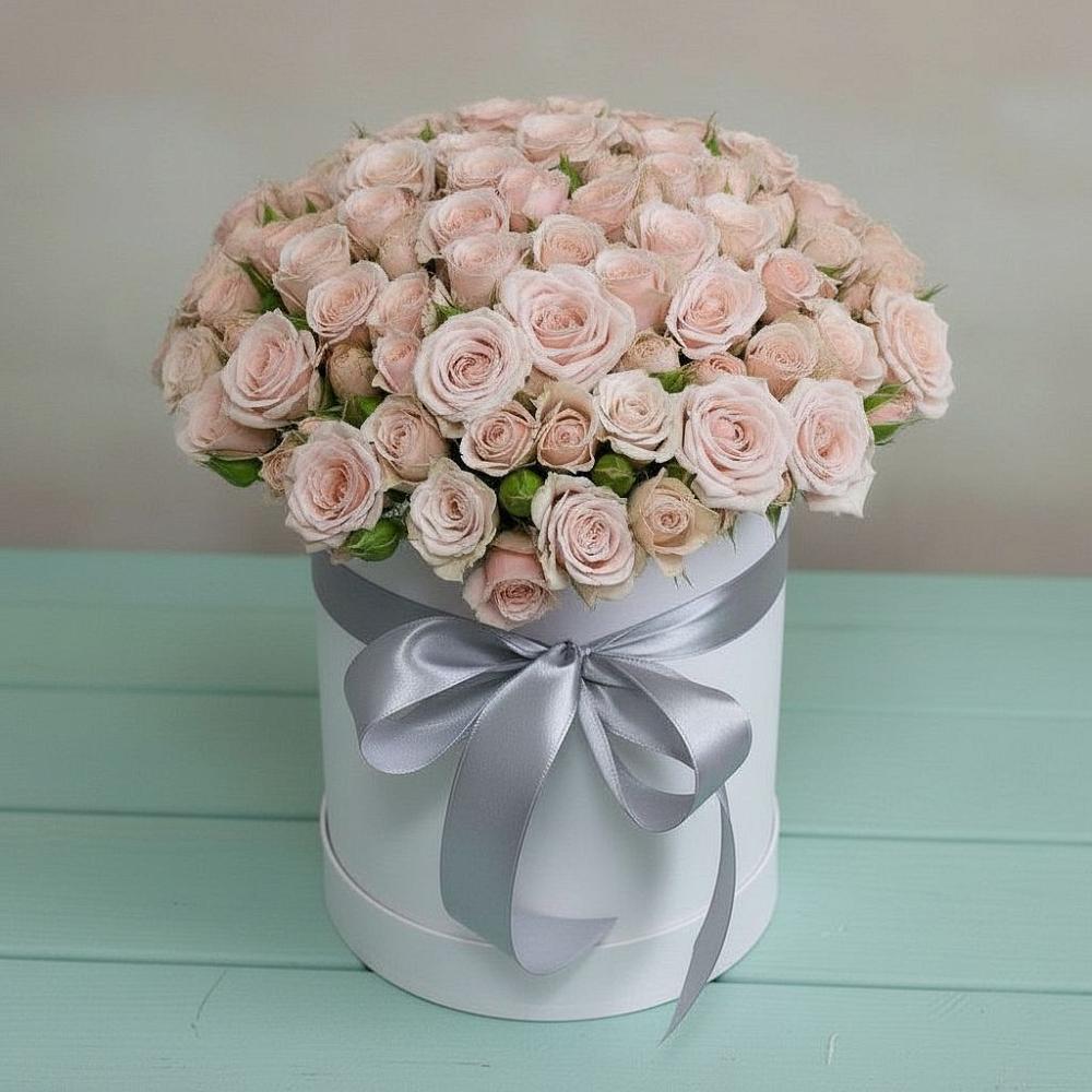 Цветочная композиция из Розы в шляпной коробке в Боринском