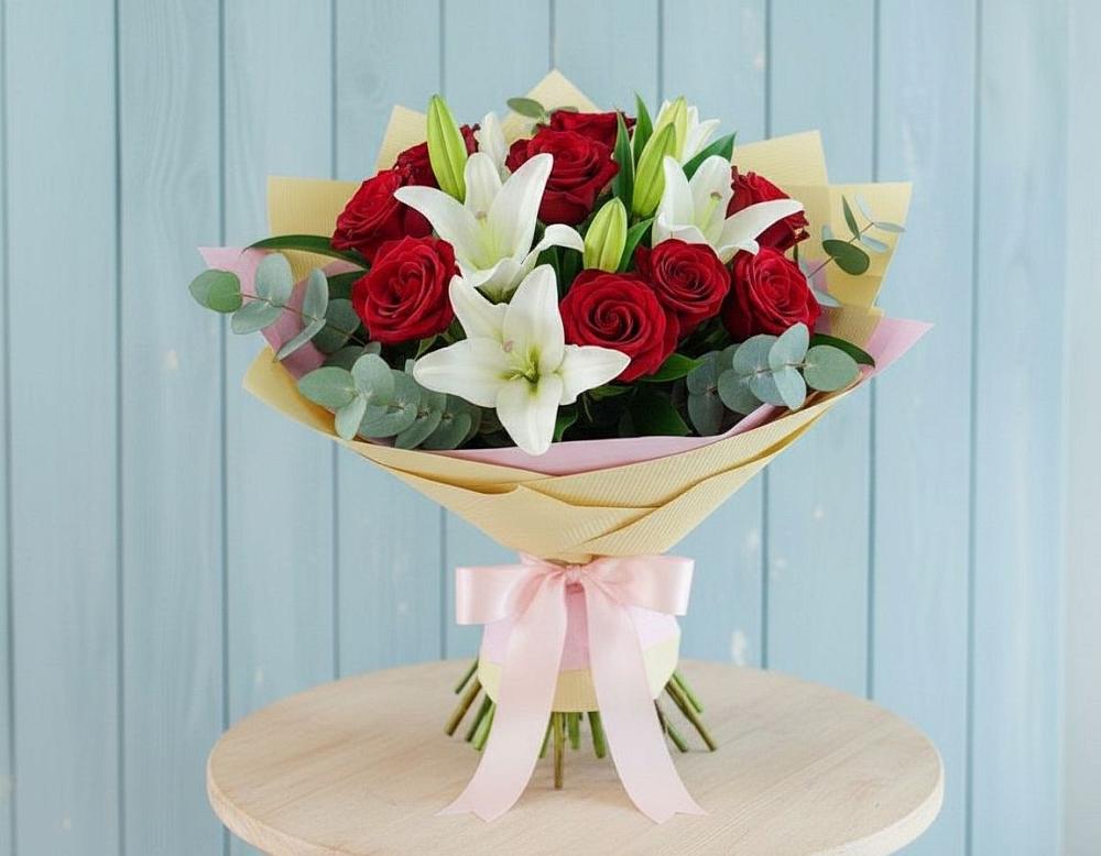 Букет цветов из: Лилии и Розы в Боринском